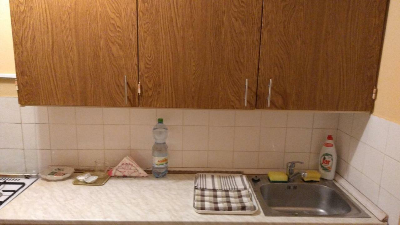 Gesztenyes Apartman Miskolc Ngoại thất bức ảnh