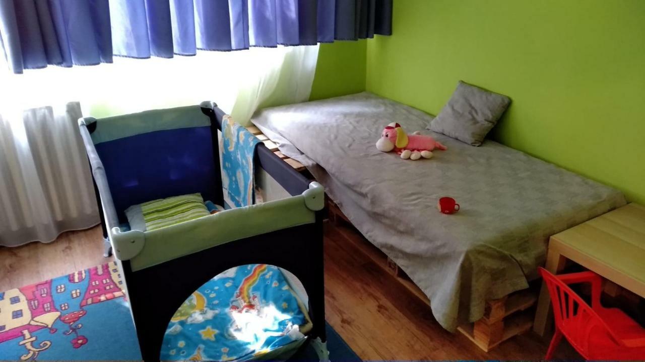 Gesztenyes Apartman Miskolc Ngoại thất bức ảnh